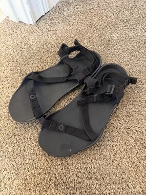 Xero sandals Black Strappy Outdoor Sandals